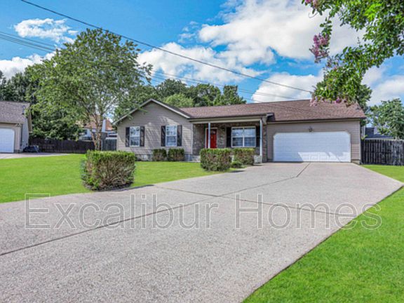 2nd image of 1104 Maxie Ct