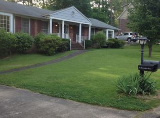 510 Creekview Cir, Birmingham, AL 35226