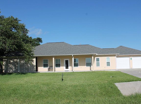 3rd image of 2459 W Bayshore Dr