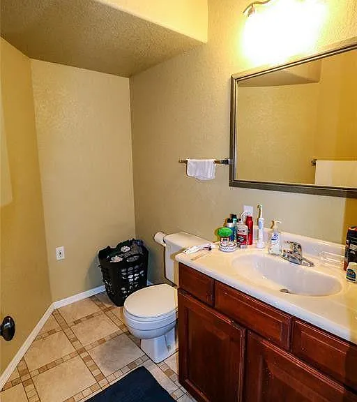 Basement, Bathroom