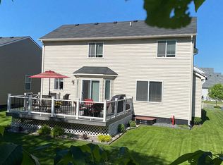 1726 Arbor View Ln, Howell, MI 48843