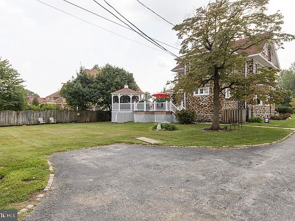 5th image of 337 Shadeland Ave