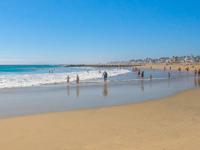 The Beach at 46th Street