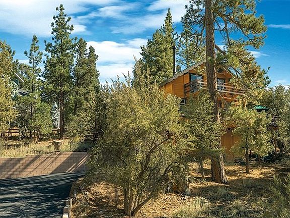 3rd image of 1140 Eagle Mountain Dr