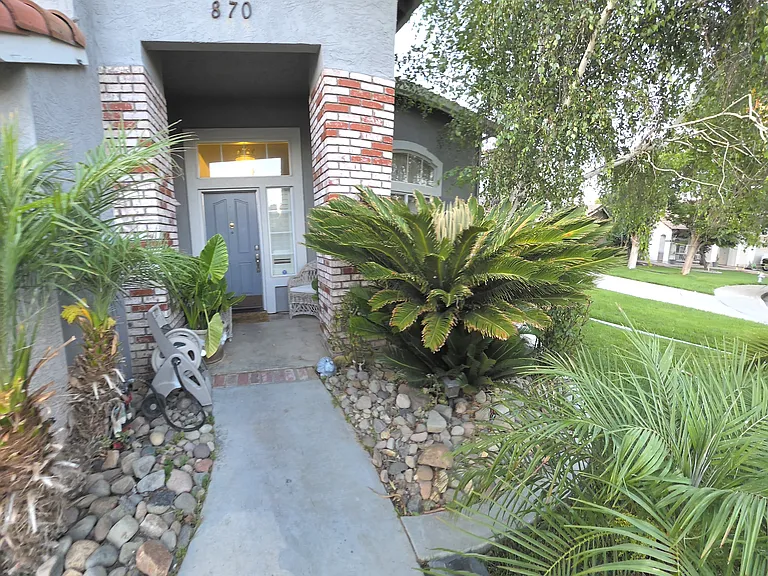 870 Kathy Ct — Photo 10