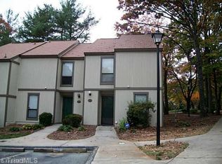 227D Village Ln, Greensboro, NC 27409