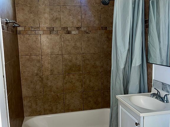 5th image of 6311-6311 Fulton Ave