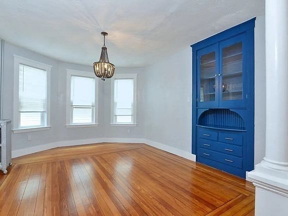 3rd image of 20 Greenock St