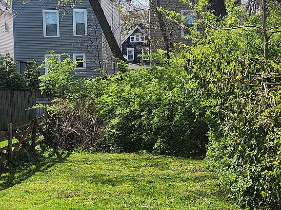 5th image of 1513 Blair Ave