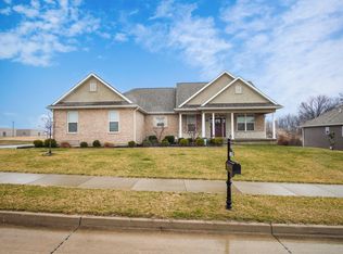 2109 Bates Creek Dr, Columbia, MO 65201