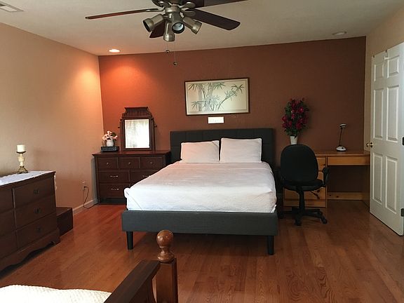 3rd image of 1119 Saddlewood Dr
