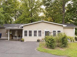 2 Highland Dr, Quakertown, PA 18951