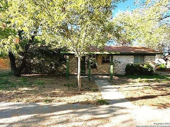 2nd image of 1254 ENCINO DR