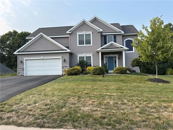 4420 Gray Wing Ln, Jamesville, NY 13078