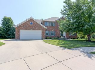 950 Malinda Ct, Forsyth, IL