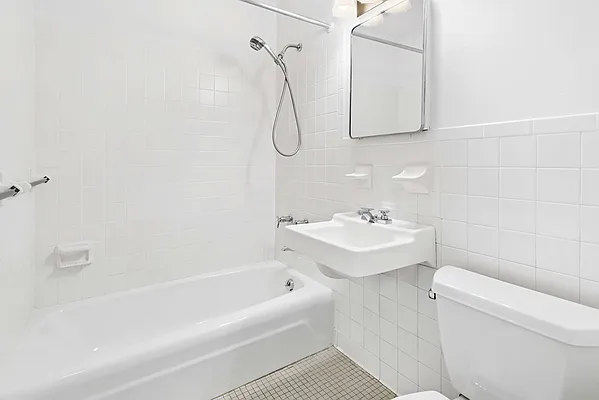 Sold by Compass | media 5