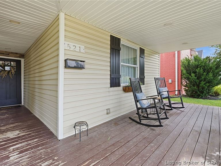 Listing photo 5