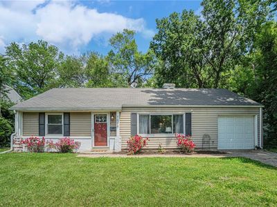 7648 Rainbow Dr, Prairie Village, KS, 66208