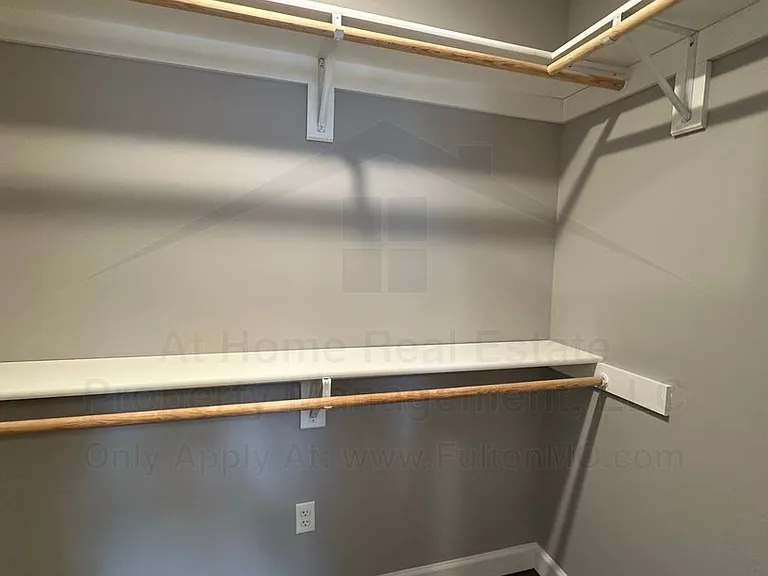2620 N Bluff St #102 — Photo 26