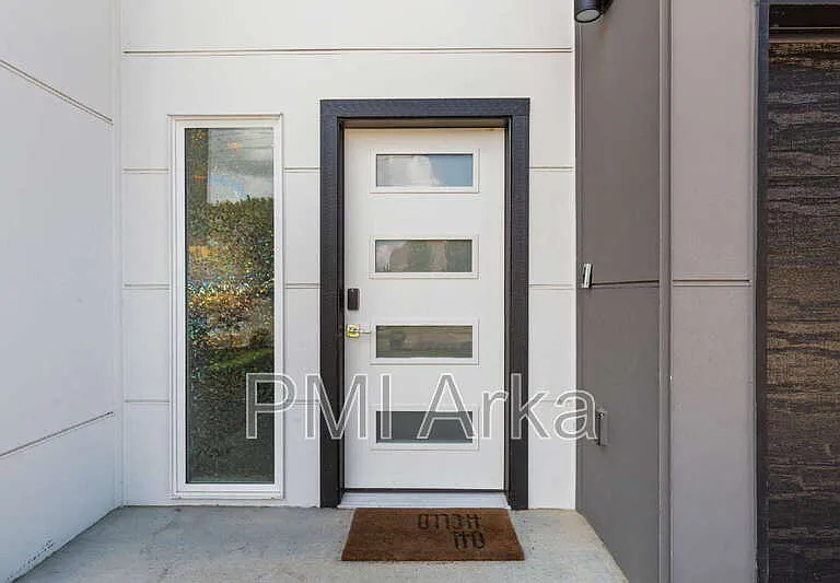 1415 SW 148th St — Photo 2