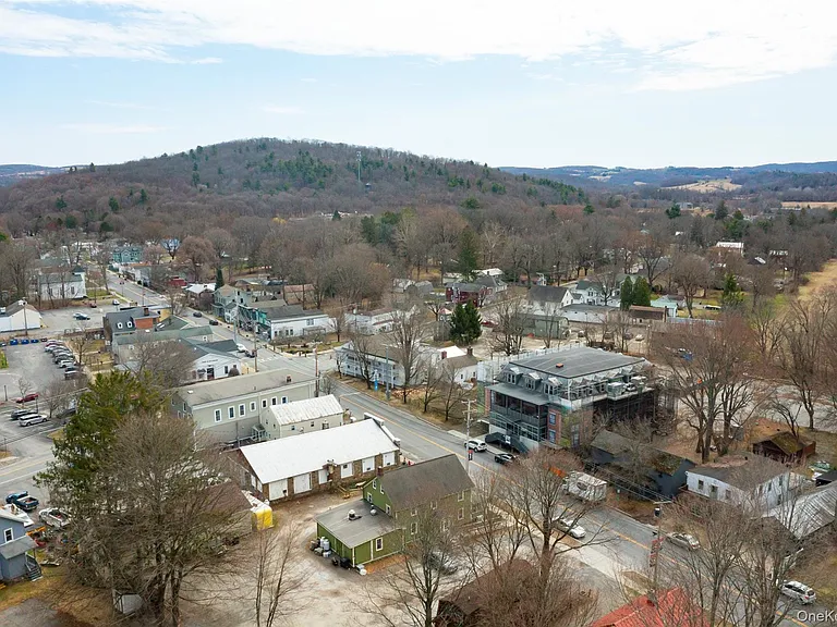 2815 Church St — Photo 13
