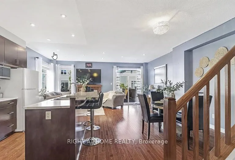 2477 Regatta Ave — Photo 2