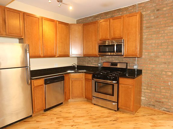 2nd image of 1118 E Hyde Park Blvd #N3