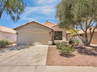1094 W Laurel Ave, Gilbert, AZ 85233