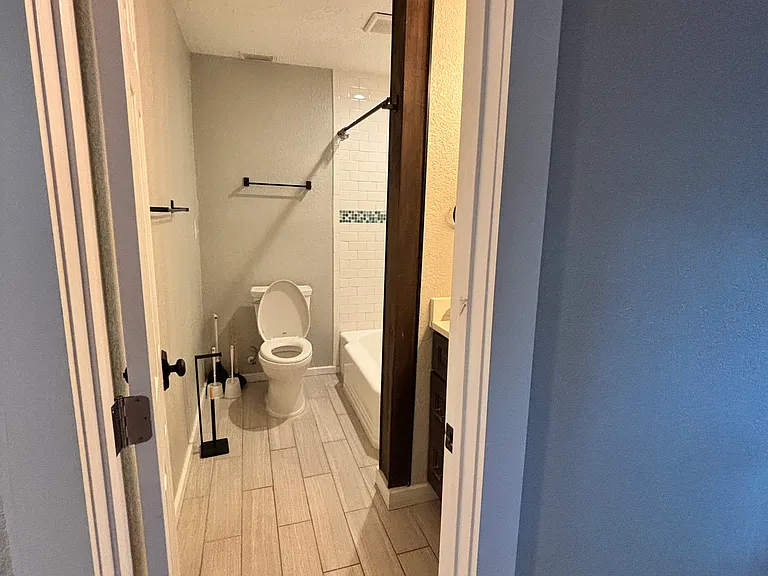 124 W Hiawatha St — Photo 14