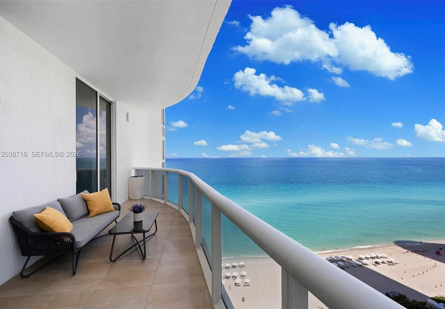 Tdr Tower Ii Condo — Photo 1