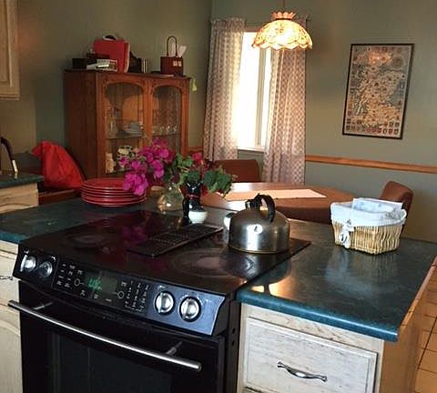 4th image of 230 Mesa Verde Dr