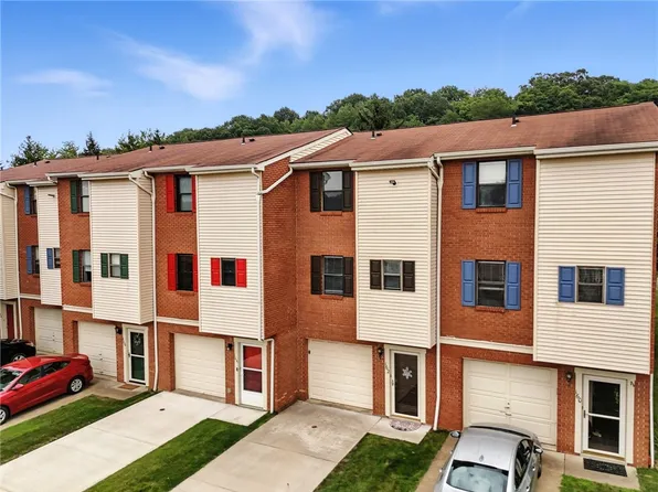 162 Woodhaven Dr, Seven Fields, PA 16046