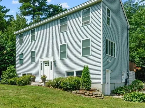 101 Rogers Rd, Center Barnstead, NH 03225