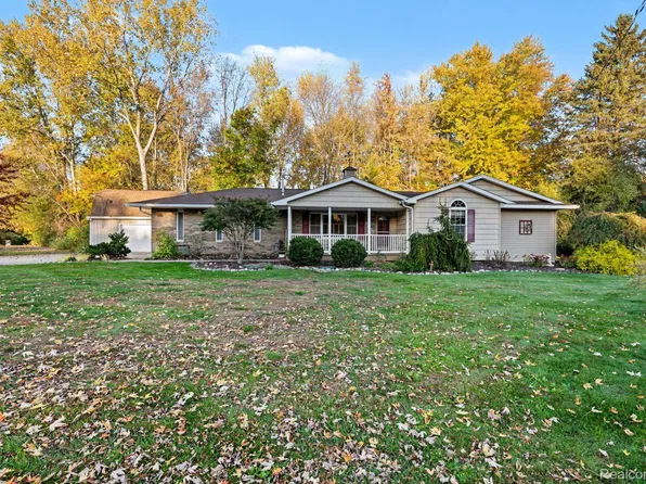 8085 Blackmar Rd, Birch Run, MI 48415