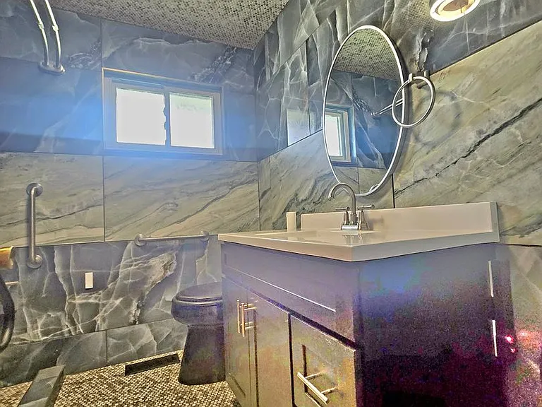 101 Madora Dr — Photo 9