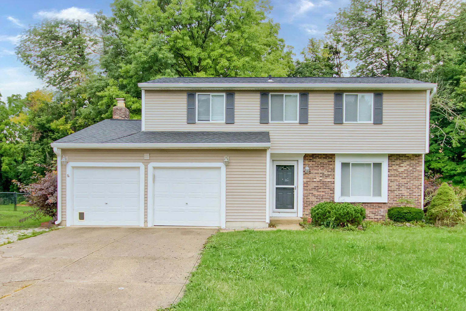 6526 Breeds Hill Dr photo 1