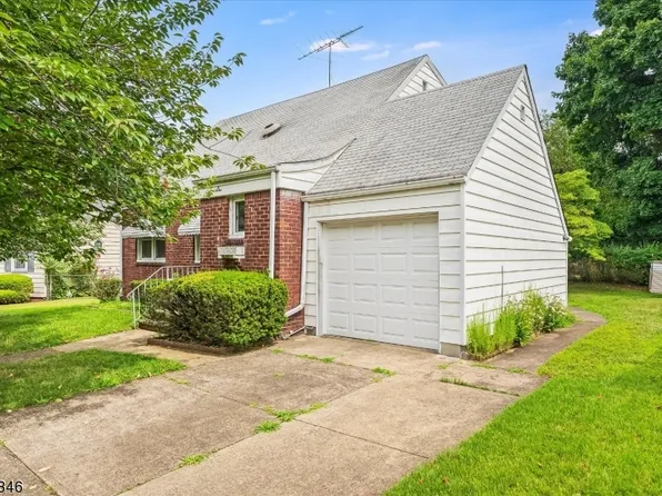 91 Cliff St, Haledon Boro, NJ 07508