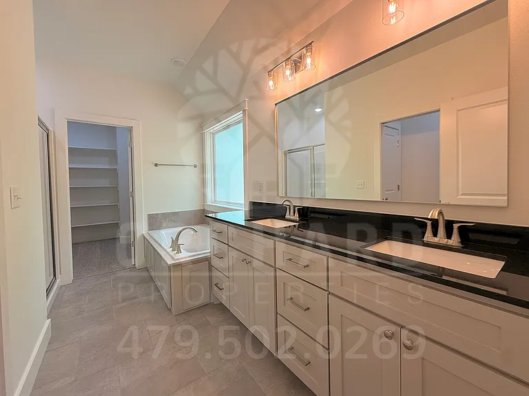 15 Lochgilphead Ln — Photo 14