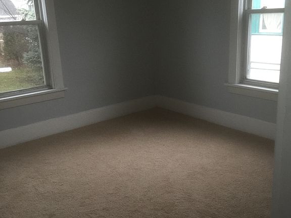 Bed room on 1st Floor