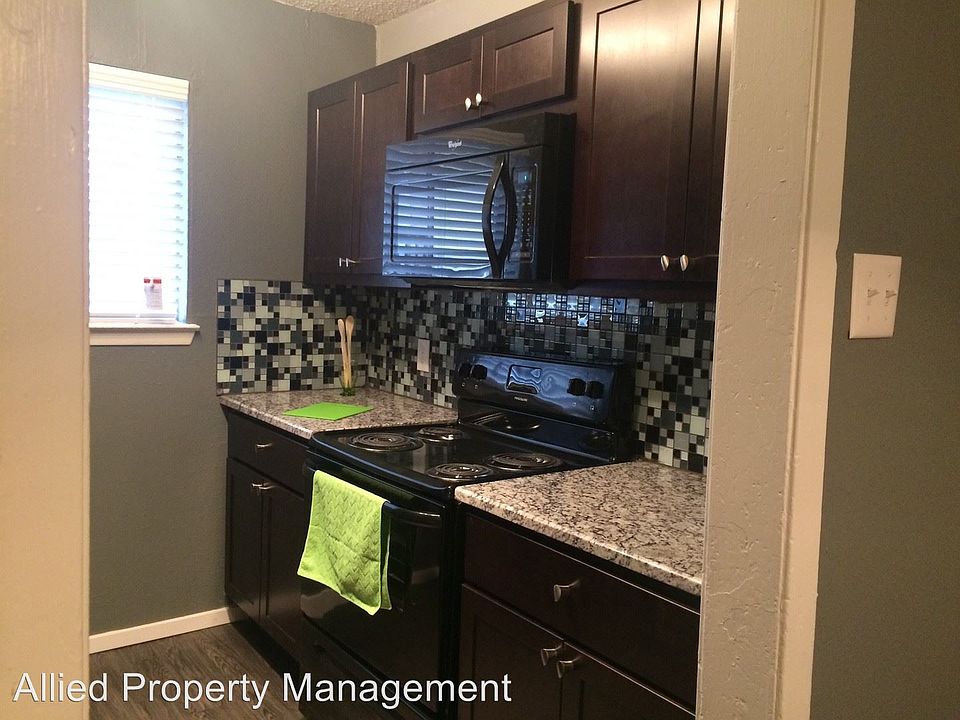 1st image of 5414 Reiger Ave #5414