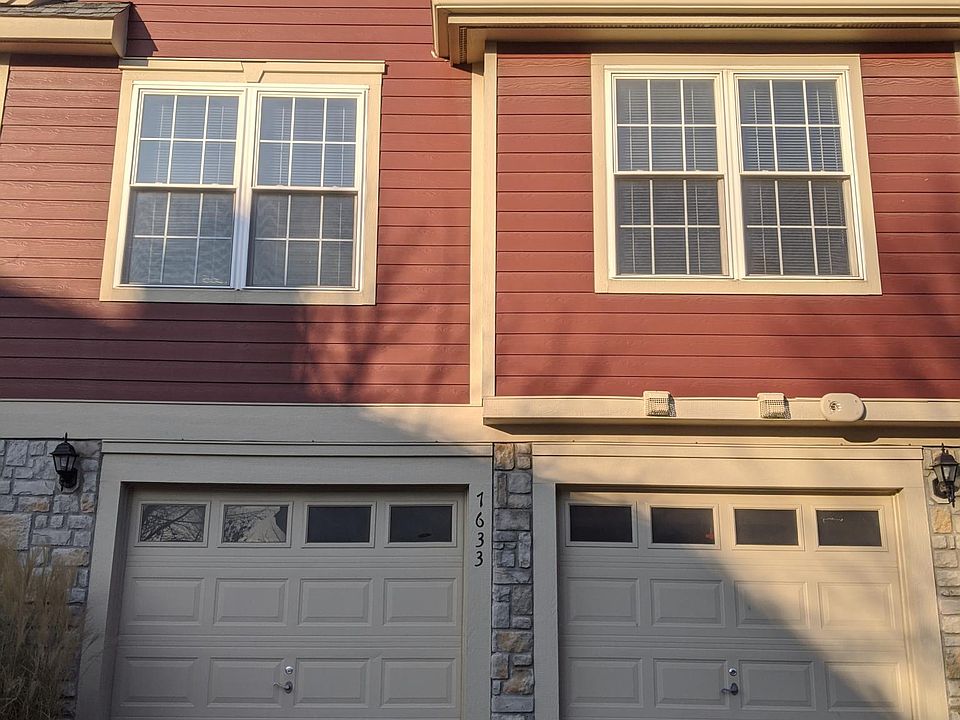 Double car garage