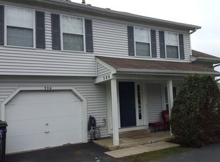 306 Teak Ln, Streamwood, IL 60107
