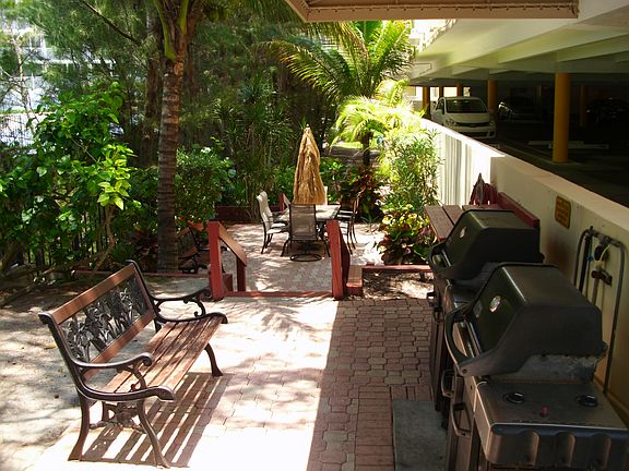 4th image of 3540 S Ocean Blvd APT 910