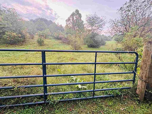 2nd image of 1 Snail Creek Rd