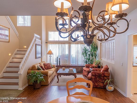 5th image of 256 Saint Croix Ct