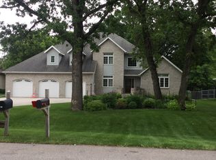 6313 13th St N, Fargo, ND 58102
