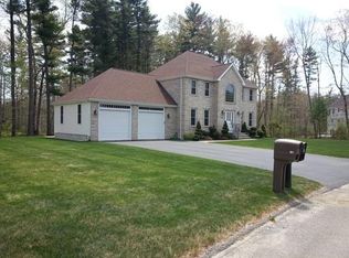 182 Craven Ct, Taunton, MA 02780