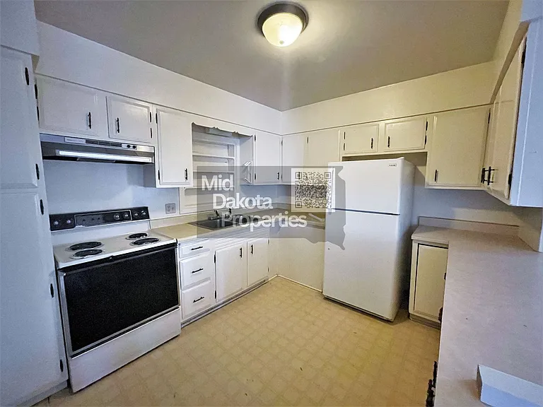 1019 W 4th Ave — Photo 5