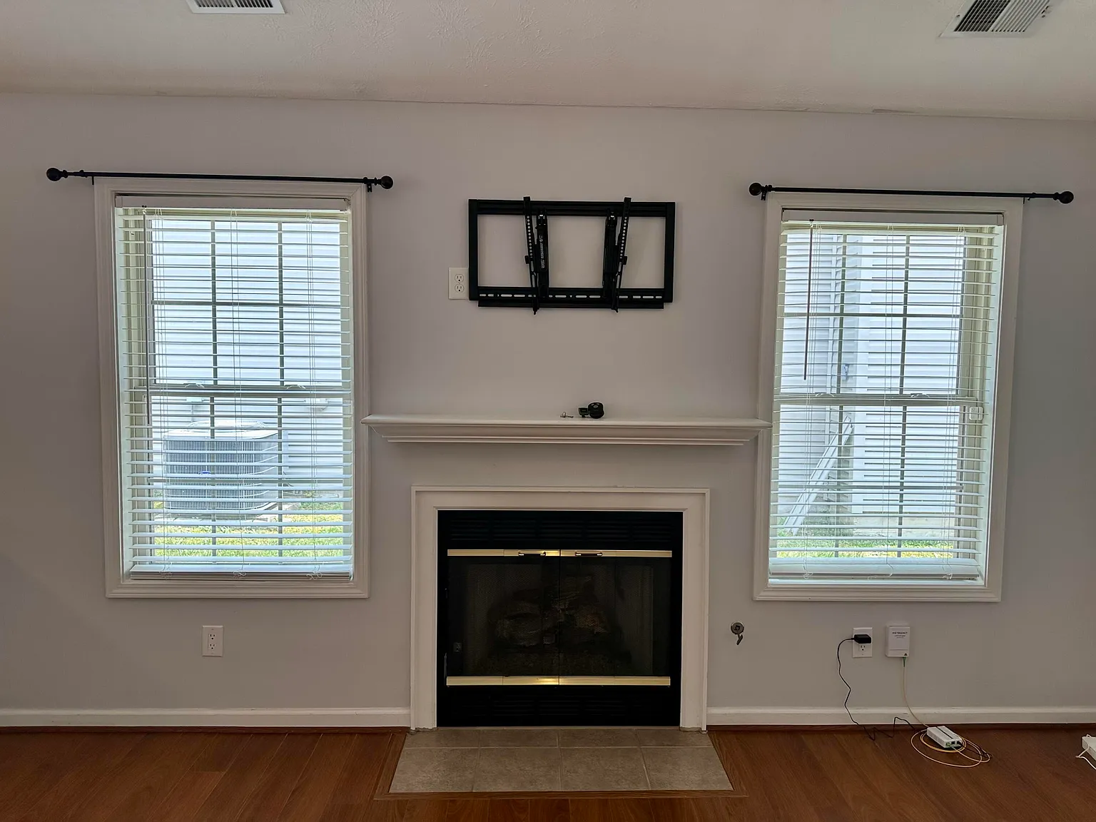 2 bed, 1066 sqft, $1,895 — Photo 3