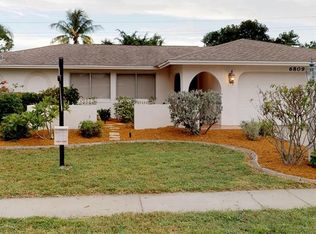 6809 Carmelle Dr, Fort Myers, FL 33919